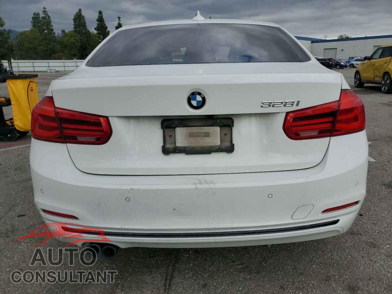 BMW 3 SERIES 2016 - WBA8E9G53GNU28245