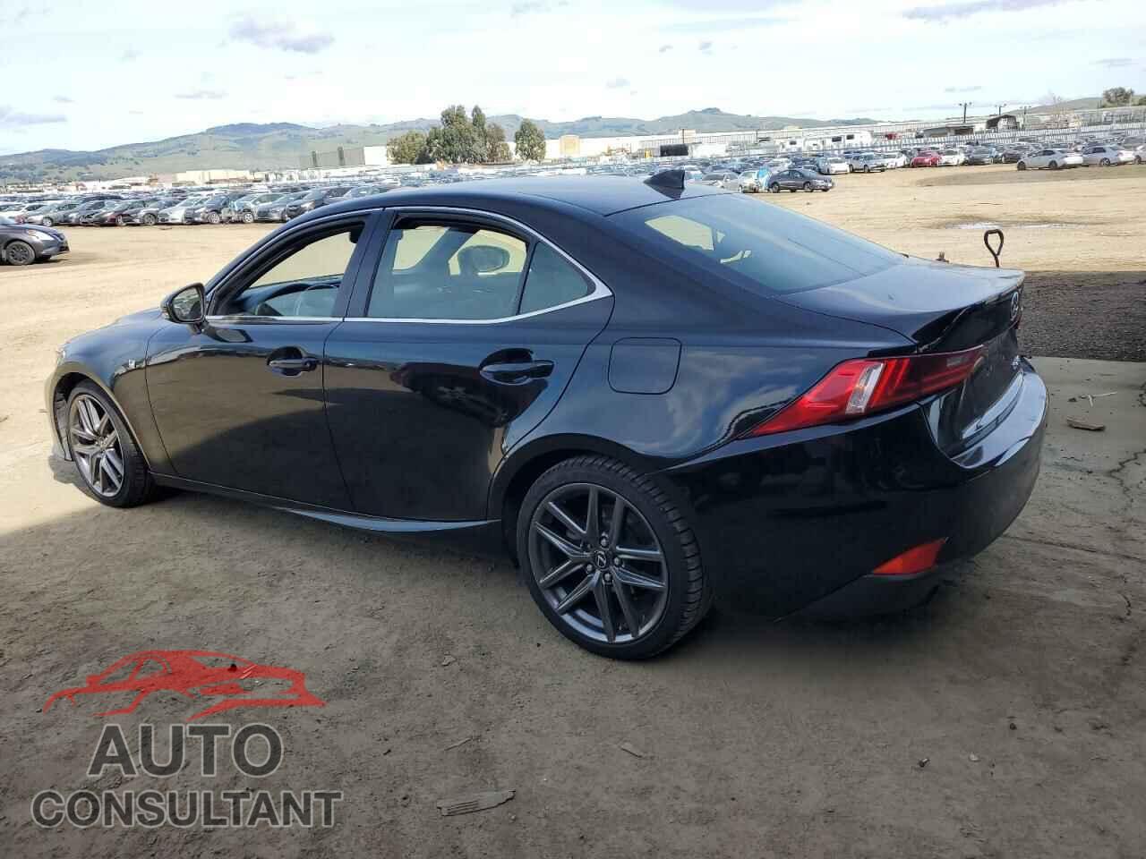 LEXUS IS 2014 - JTHBF1D25E5034372