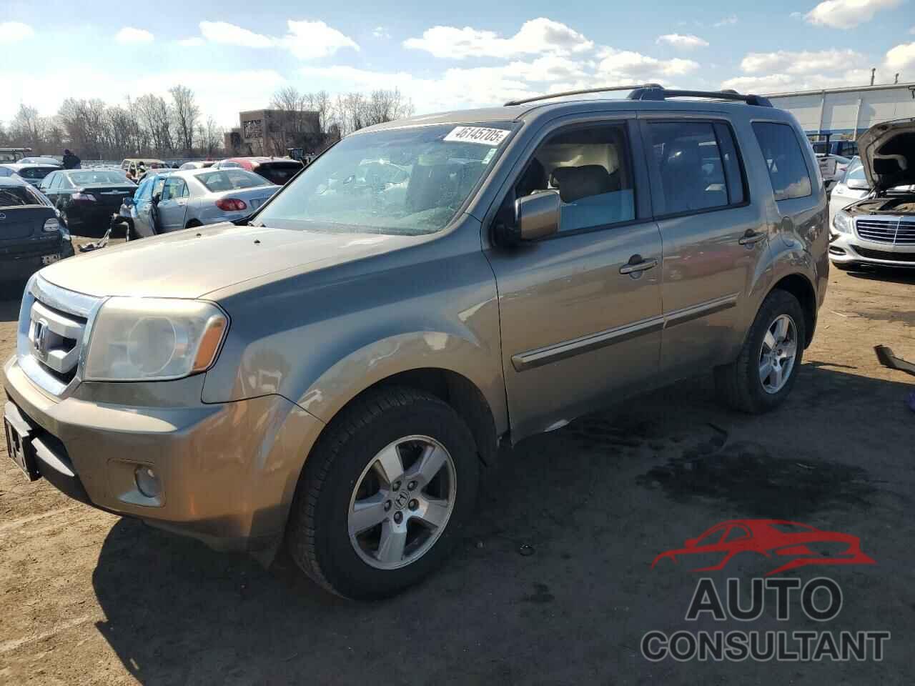 HONDA PILOT 2011 - 5FNYF4H68BB047220
