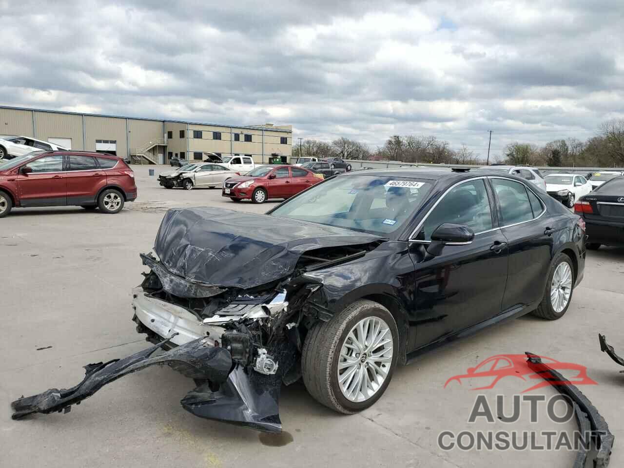 TOYOTA CAMRY 2020 - 4T1F11AK0LU956276