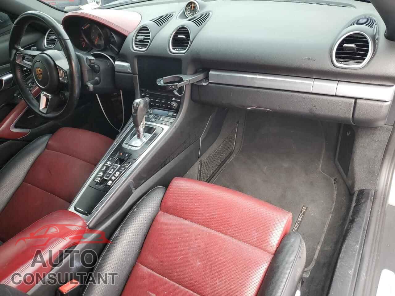 PORSCHE BOXSTER 2017 - WP0CB2A84HS240532