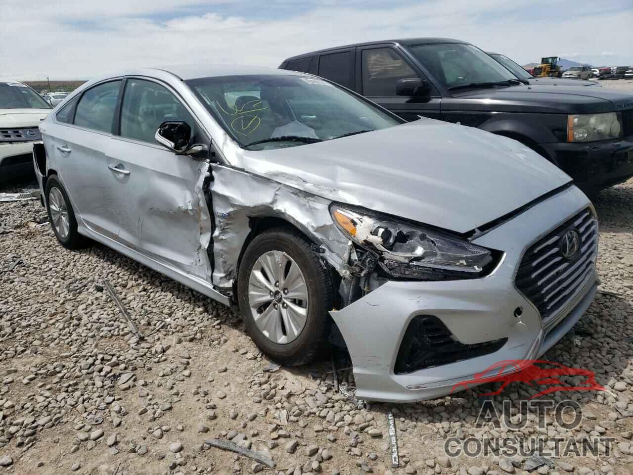 HYUNDAI SONATA 2018 - KMHE24L37JA080062