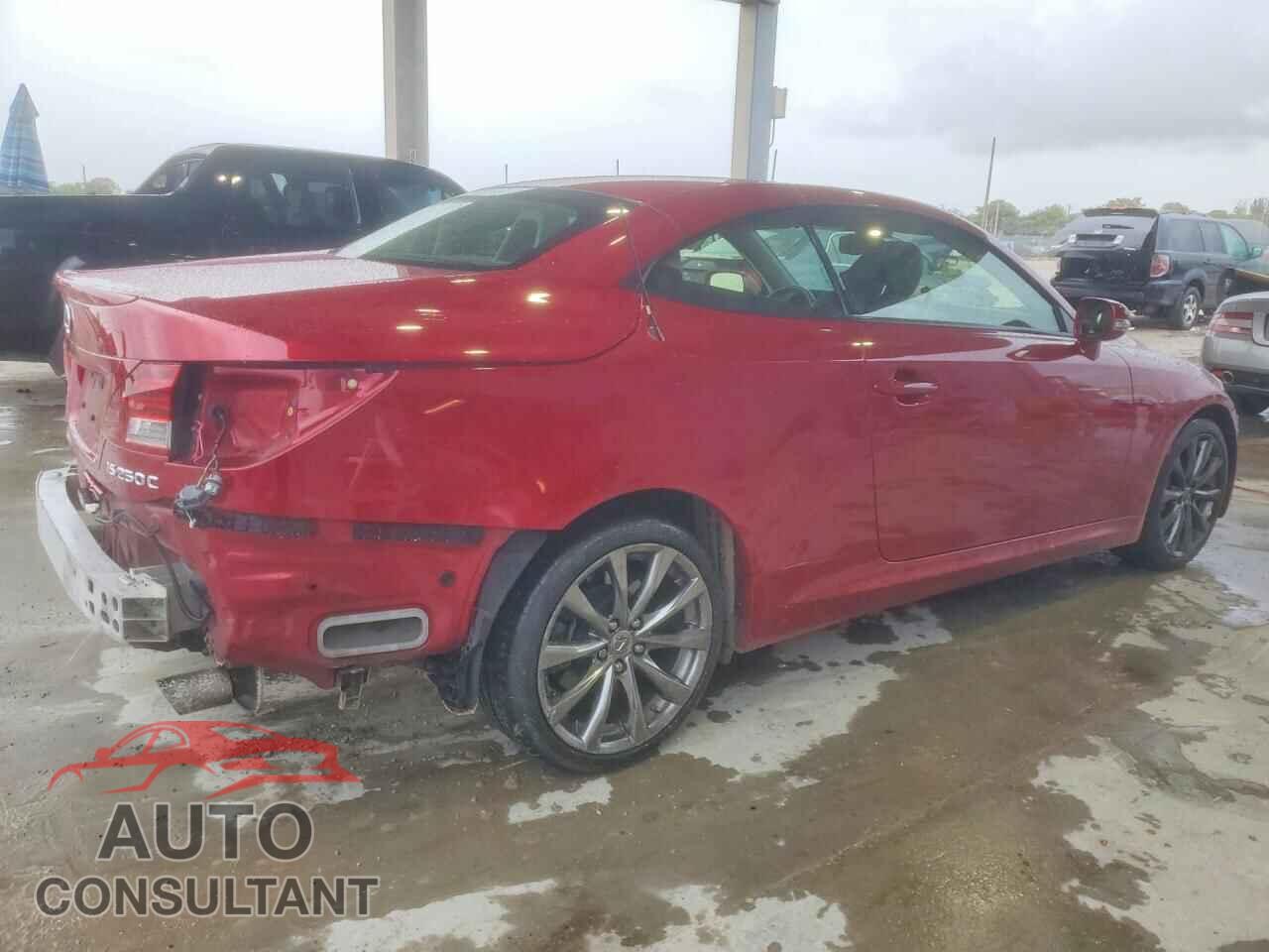 LEXUS IS 2014 - JTHFF2C26E2530114