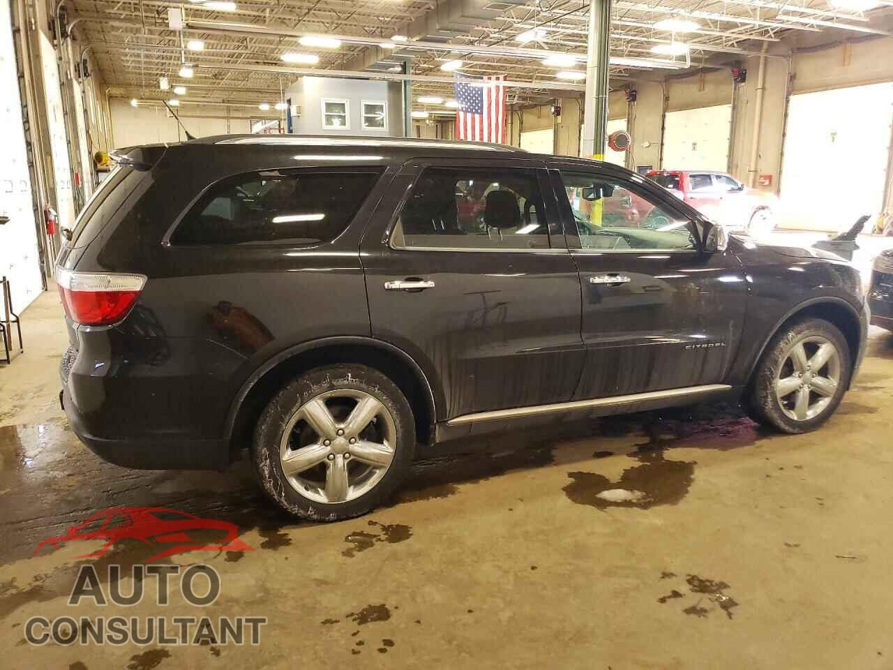 DODGE DURANGO 2013 - 1C4SDJET3DC637796