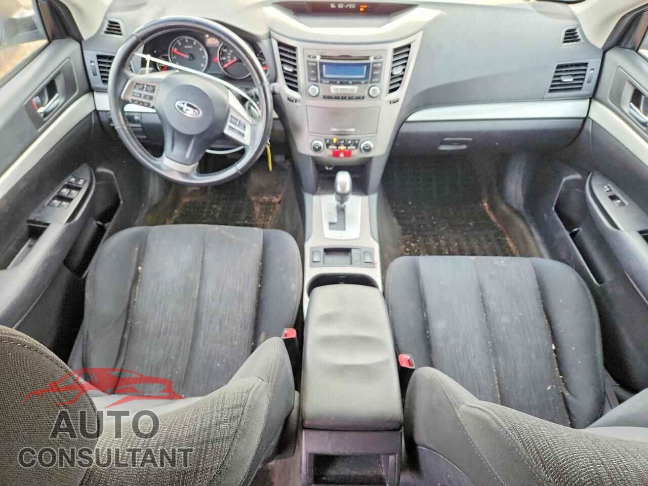SUBARU OUTBACK 2013 - 4S4BRBCC5D3298156