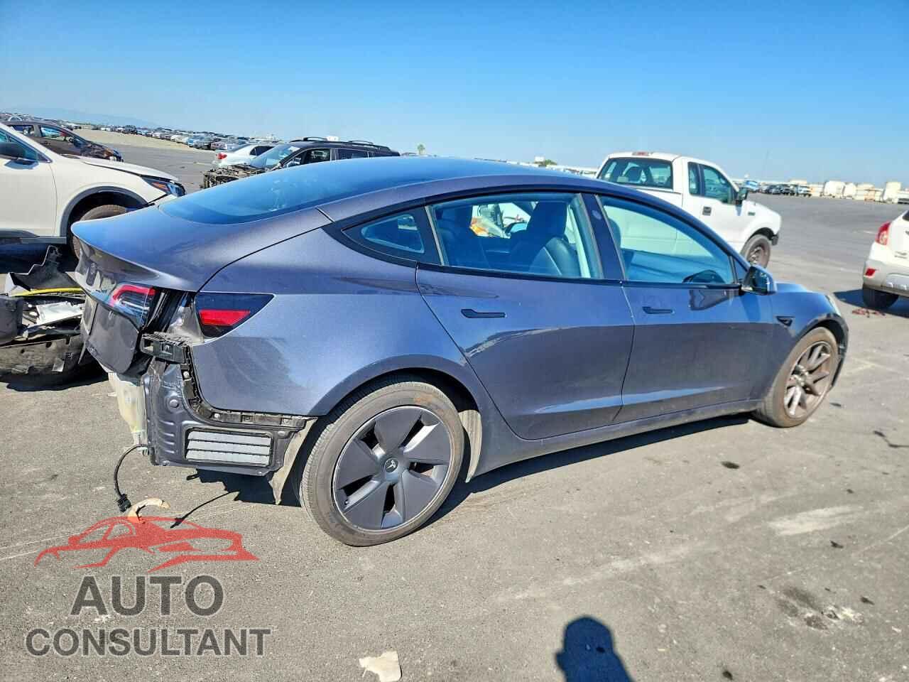 TESLA MODEL 3 2023 - 5YJ3E1EA9PF681454