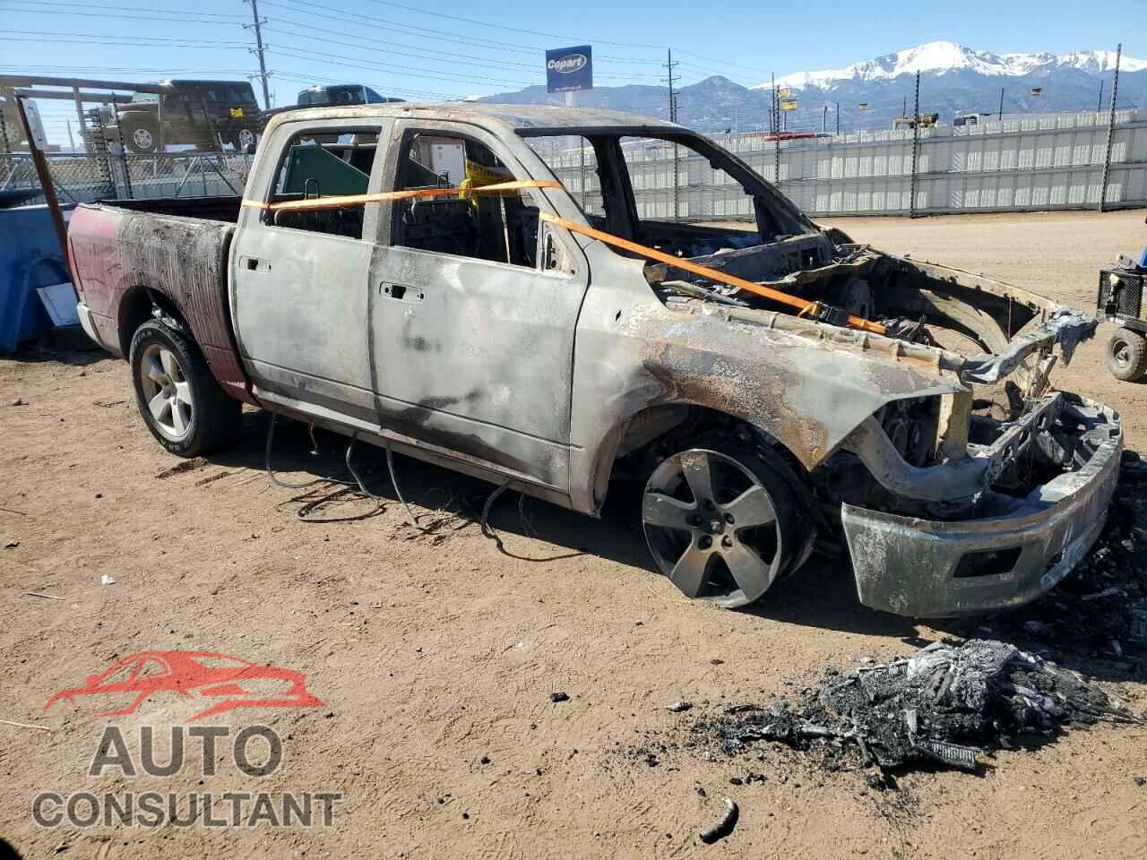 DODGE RAM 1500 2012 - 1C6RD7LT0CS156095