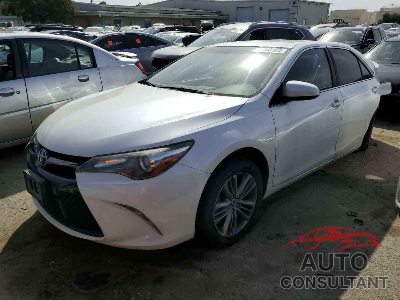 TOYOTA CAMRY 2016 - 4T1BF1FK2GU140541