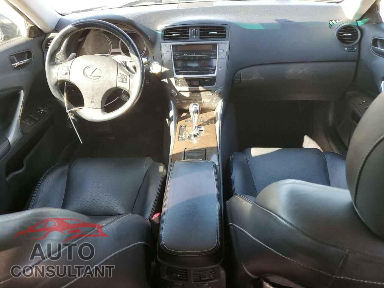 LEXUS IS 2010 - JTHBF5C21A5113380