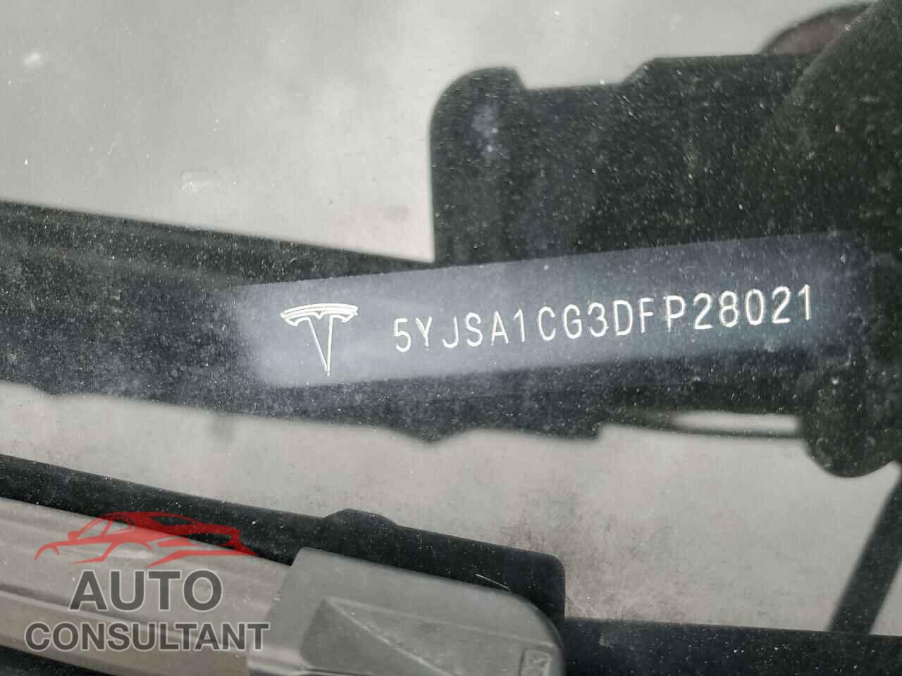 TESLA MODEL S 2013 - 5YJSA1CG3DFP28021