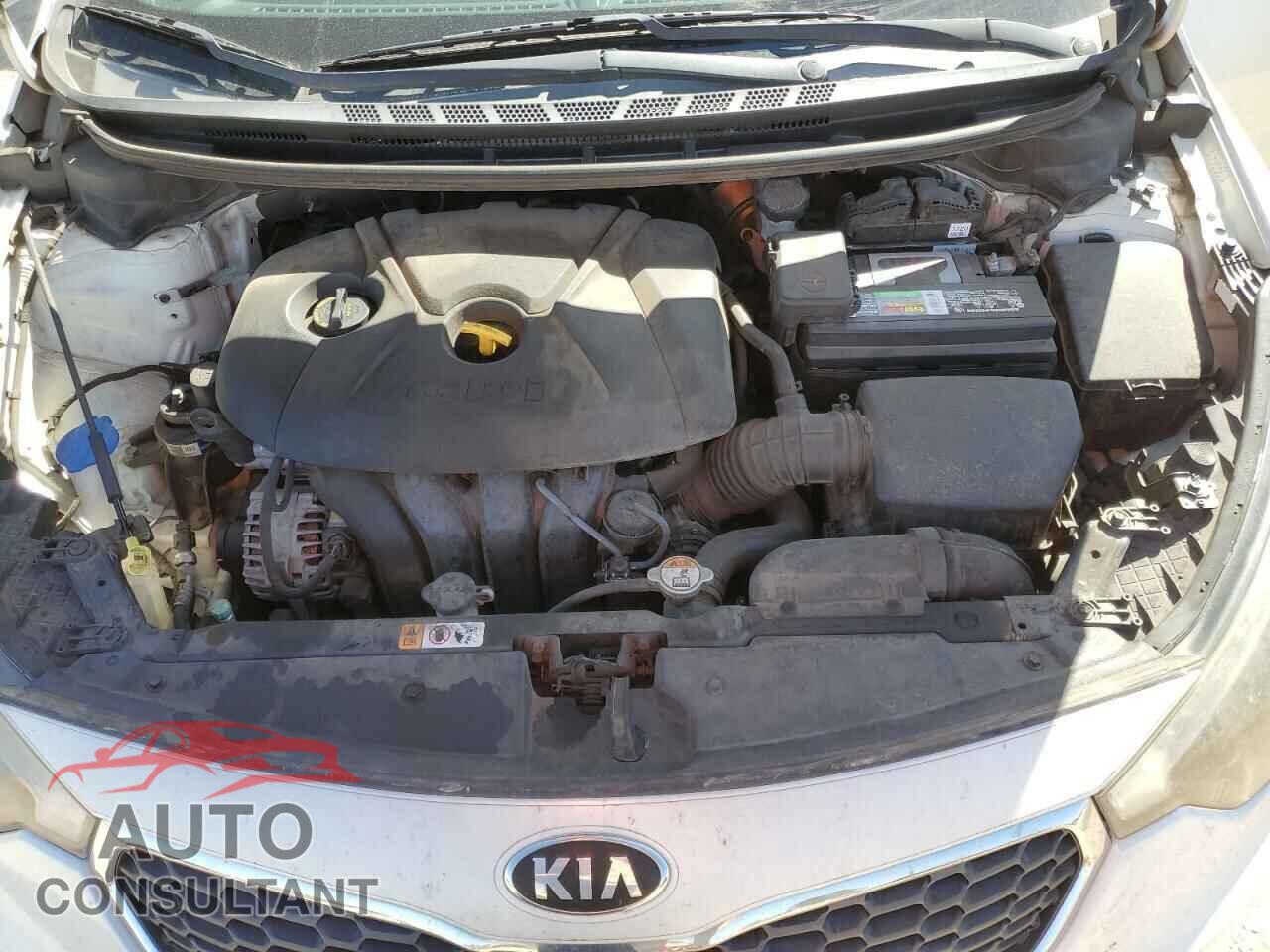 KIA FORTE 2015 - KNAFX4A89F5282004