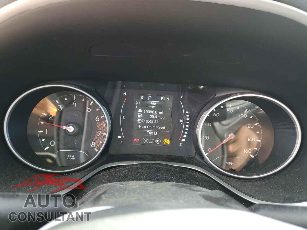 JEEP COMPASS 2020 - 3C4NJDBBXLT117391
