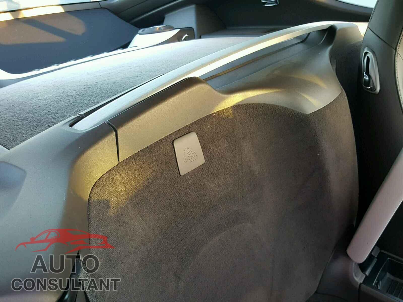 PORSCHE CAYMAN 2016 - WP0AA2A82GK170117