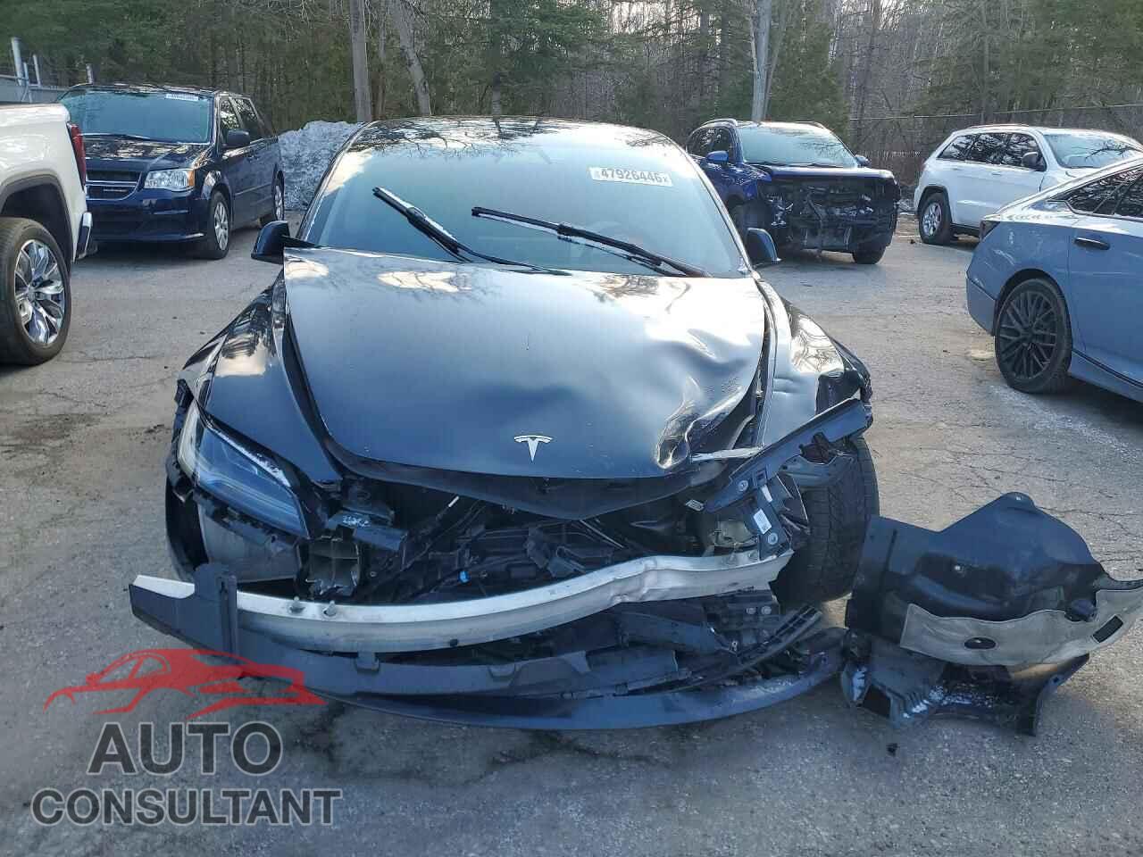 TESLA MODEL 3 2024 - LRW3E7FA4RC088938