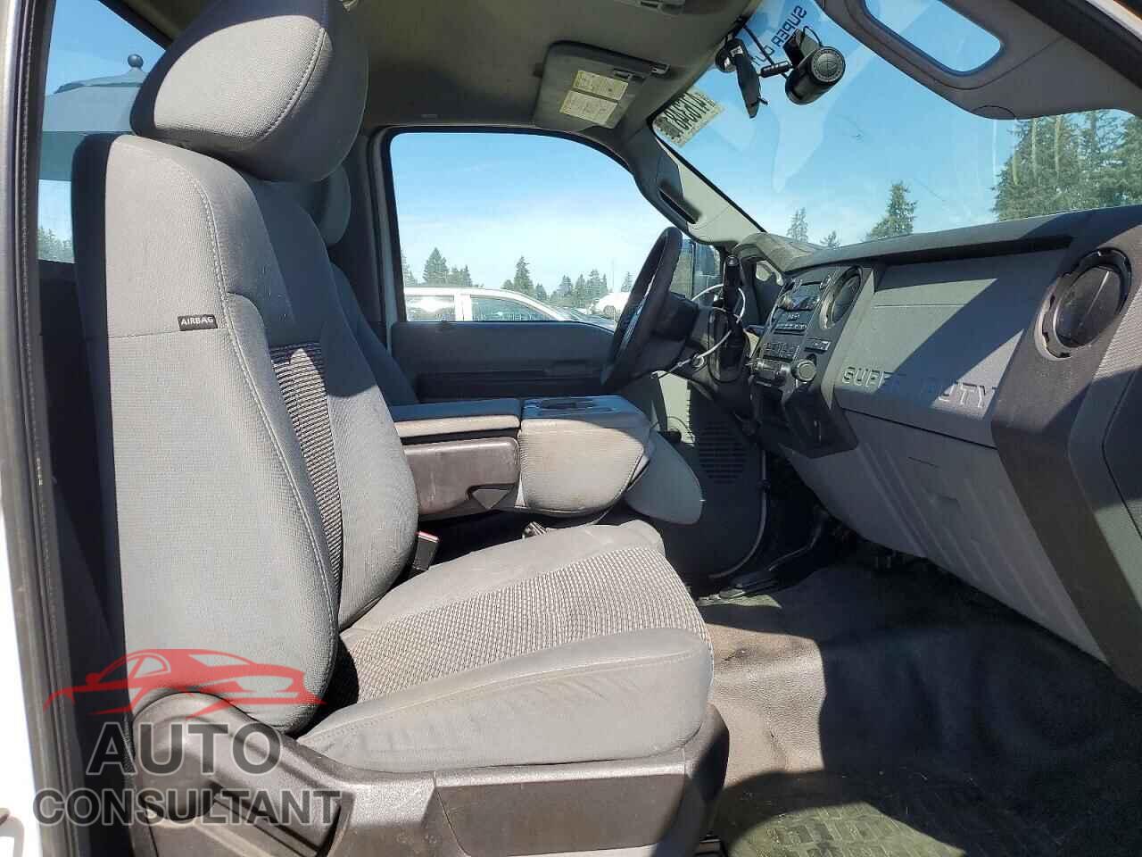 FORD F250 2012 - 1FTBF2B64CEC19233