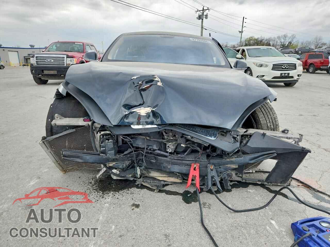 TESLA MODEL S 2013 - 5YJSA1DP9DFP07639