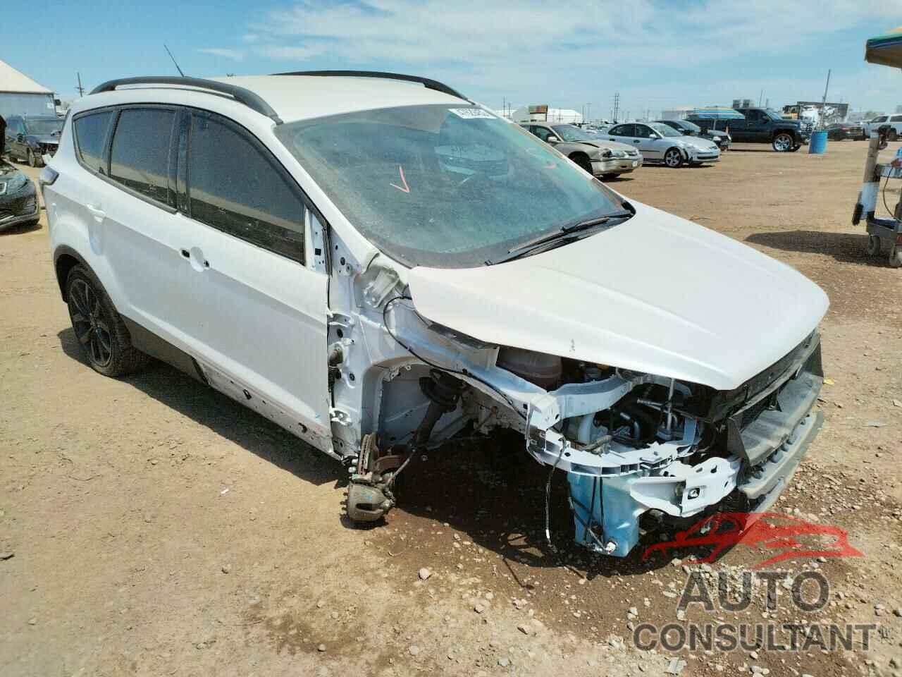 FORD ESCAPE 2017 - 1FMCU0GD8HUC26524