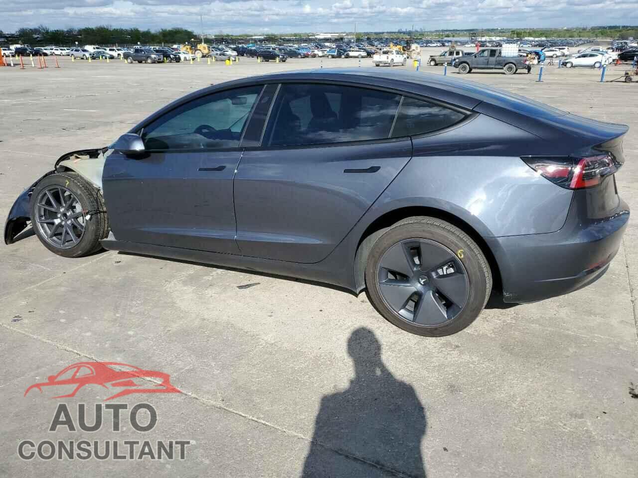 TESLA MODEL 3 2023 - 5YJ3E1EA0PF648701