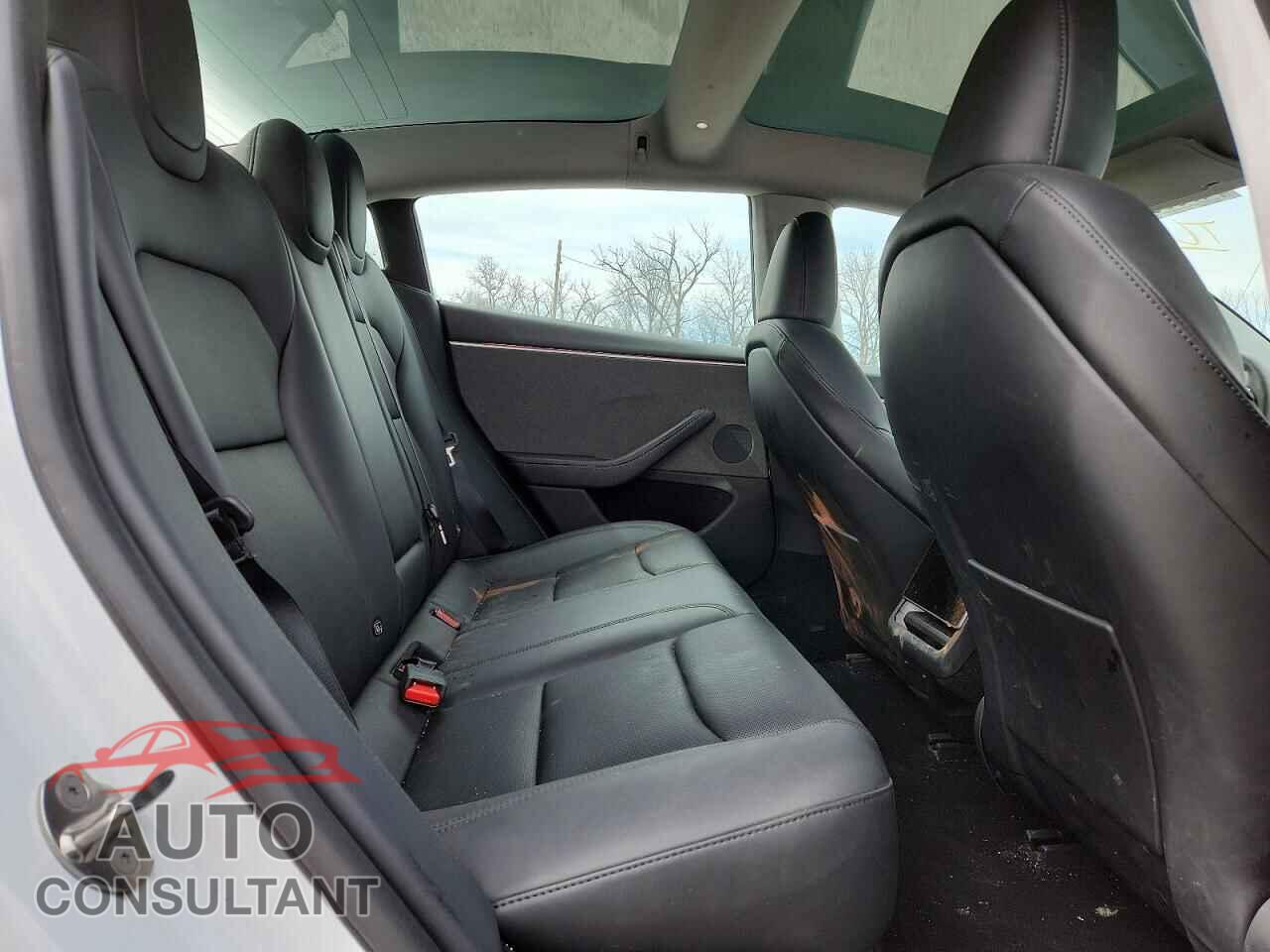 TESLA MODEL 3 2024 - 5YJ3E1EA2RF749919