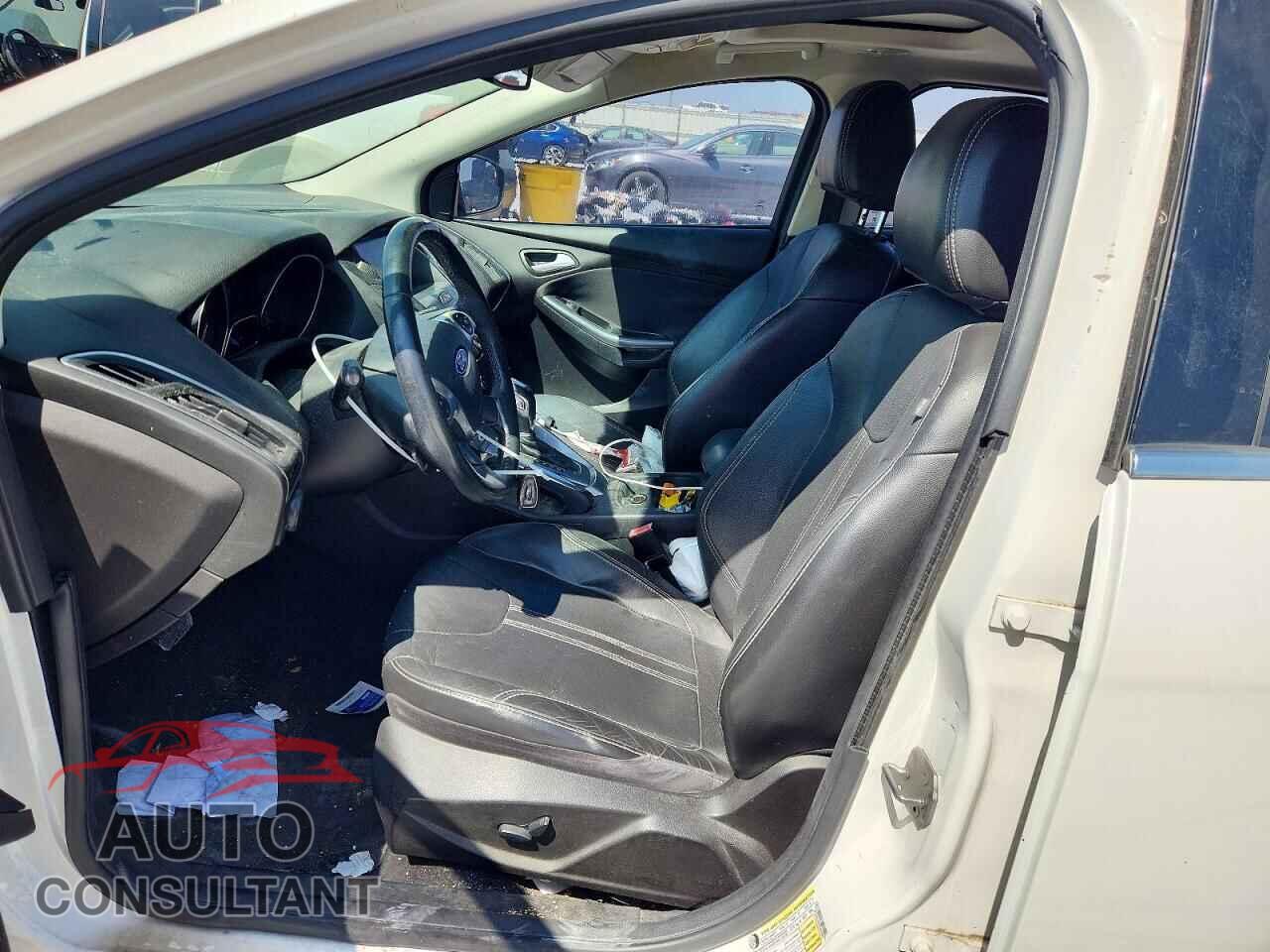 FORD FOCUS 2012 - 1FAHP3J2XCL402942