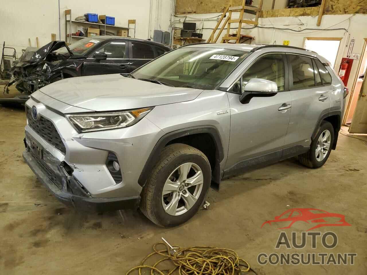 TOYOTA RAV4 2021 - JTMRWRFV9MD133836