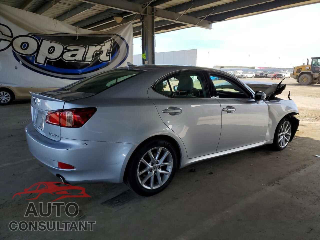 LEXUS IS 2011 - JTHBF5C24B5150652