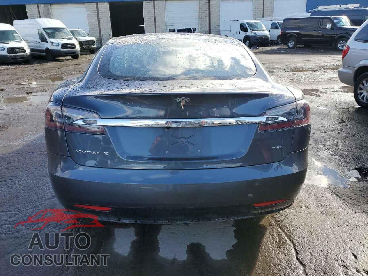TESLA MODEL S 2017 - 5YJSA1E22HF231002