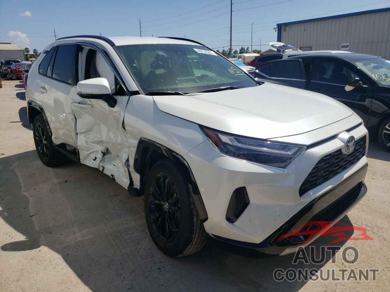 TOYOTA RAV4 2022 - JTM16RFVXNJ019490