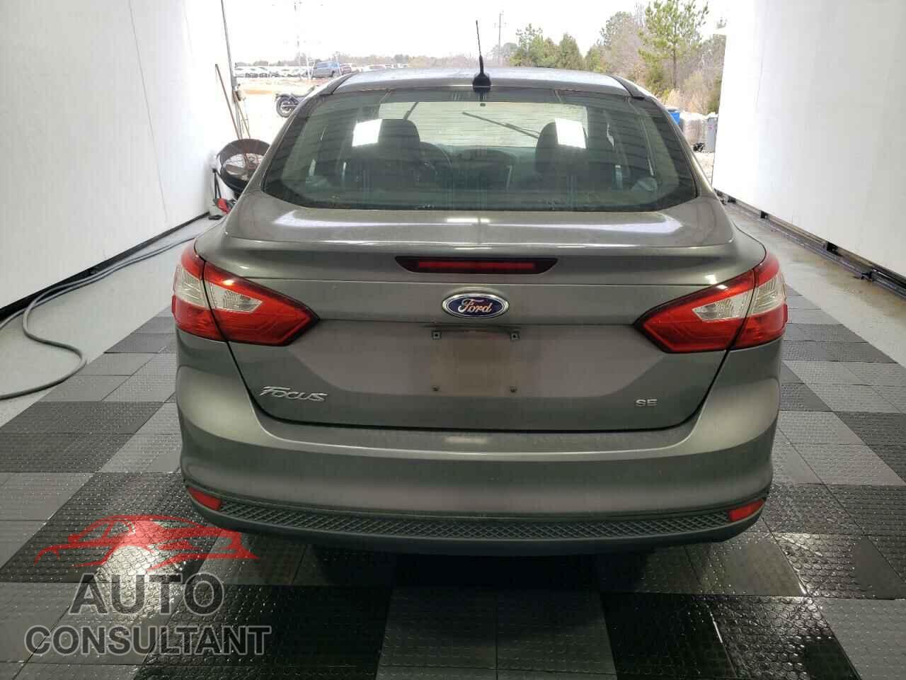 FORD FOCUS 2014 - 1FADP3F23EL370121