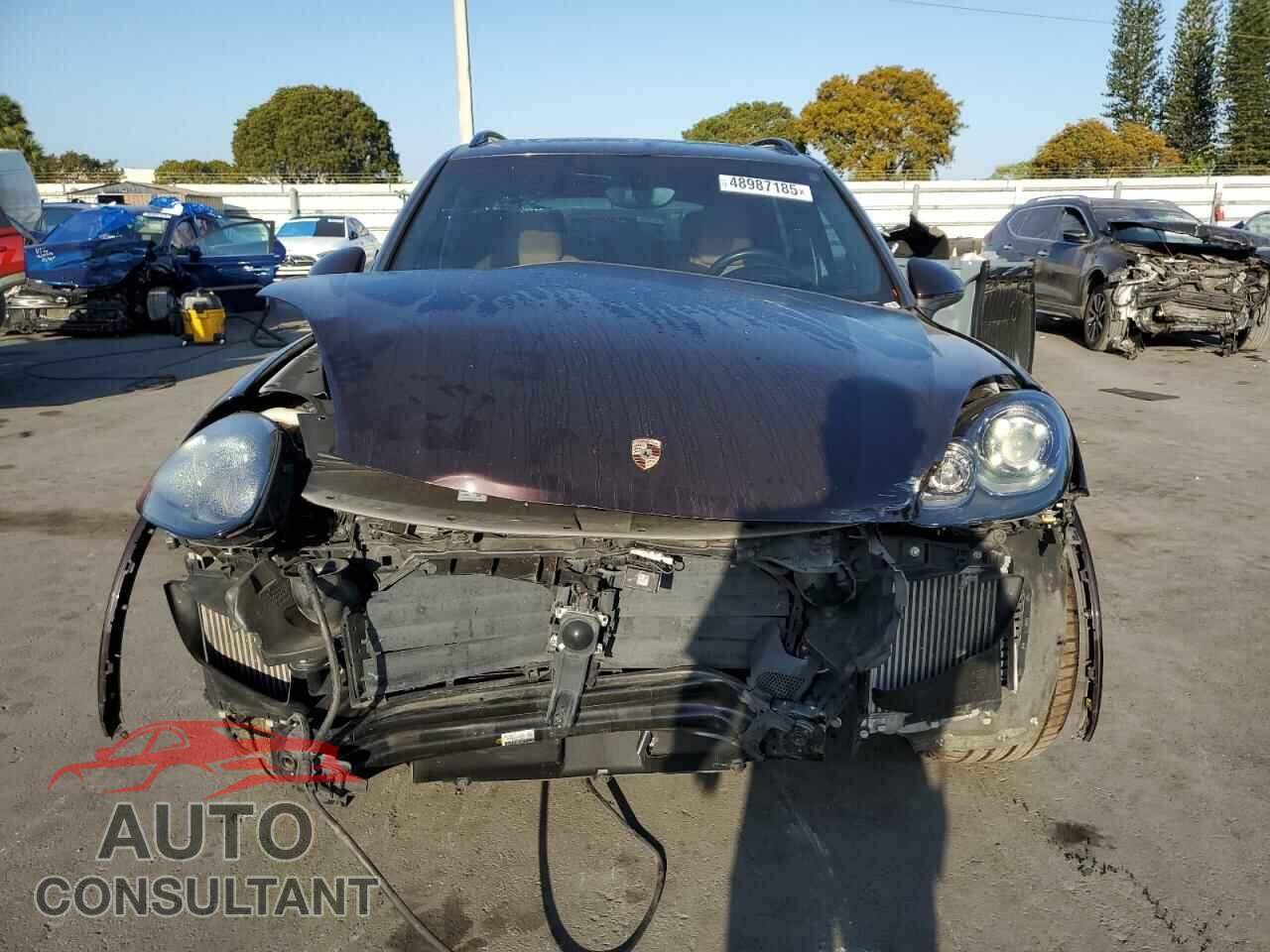 PORSCHE CAYENNE 2017 - WP1AD2A25HLA81008