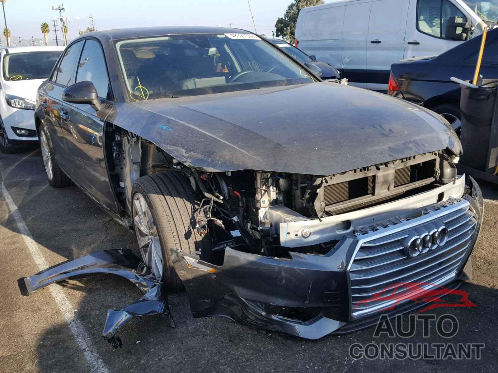 AUDI A4 2018 - WAUKMAF47JA196850