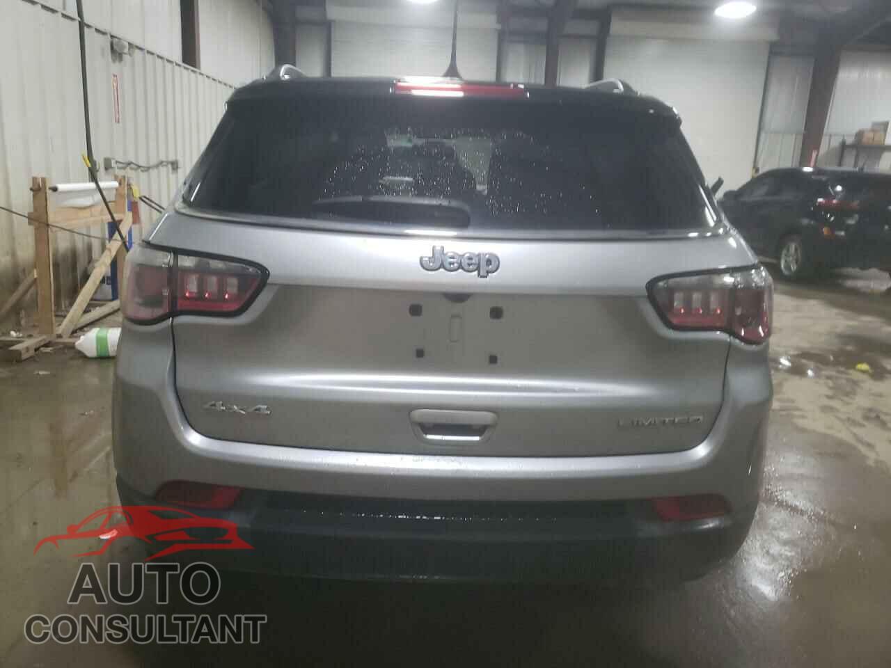 JEEP COMPASS 2018 - 3C4NJDCB8JT117756