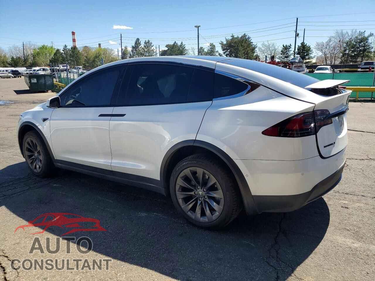 TESLA MODEL X 2017 - 5YJXCBE20HF060739