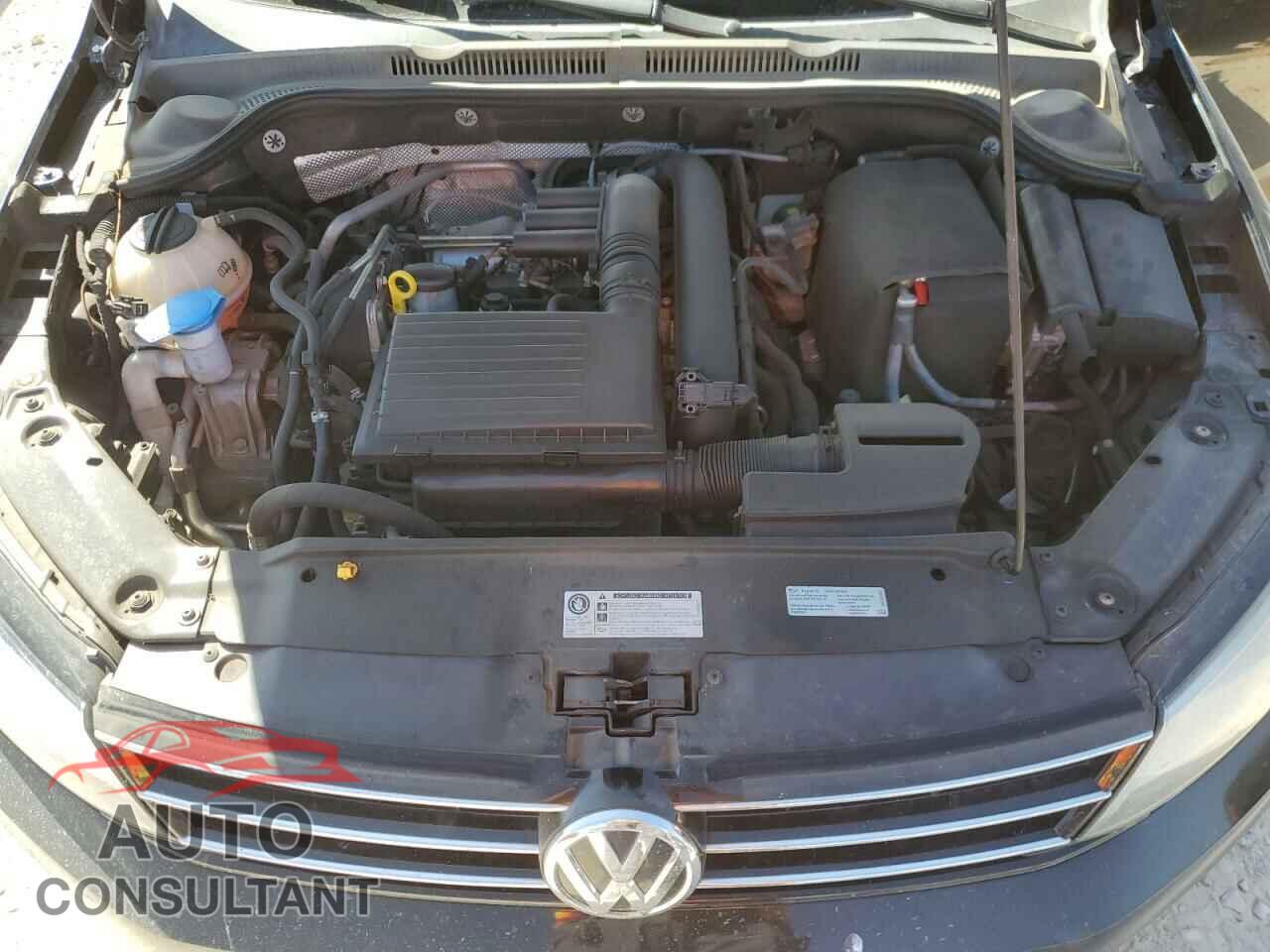 VOLKSWAGEN JETTA 2017 - 3VW2B7AJXHM409082