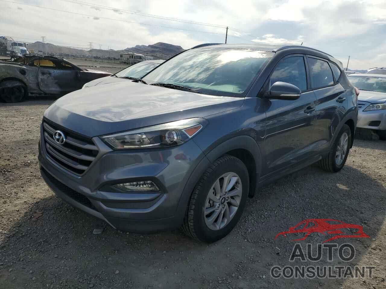 HYUNDAI TUCSON 2016 - KM8J33A28GU076674