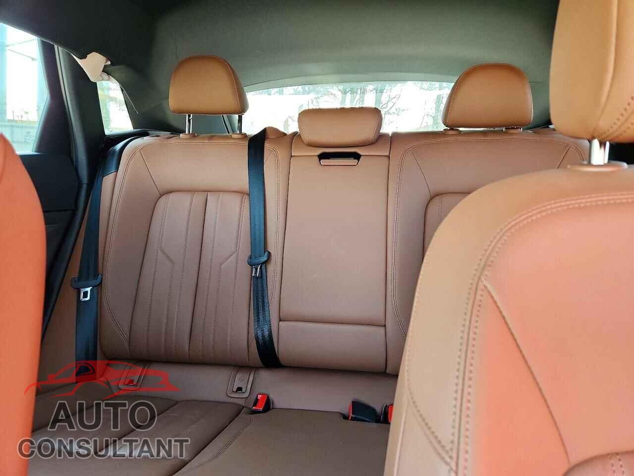 AUDI E-TRON 2023 - WA1AAAGE3PB019627
