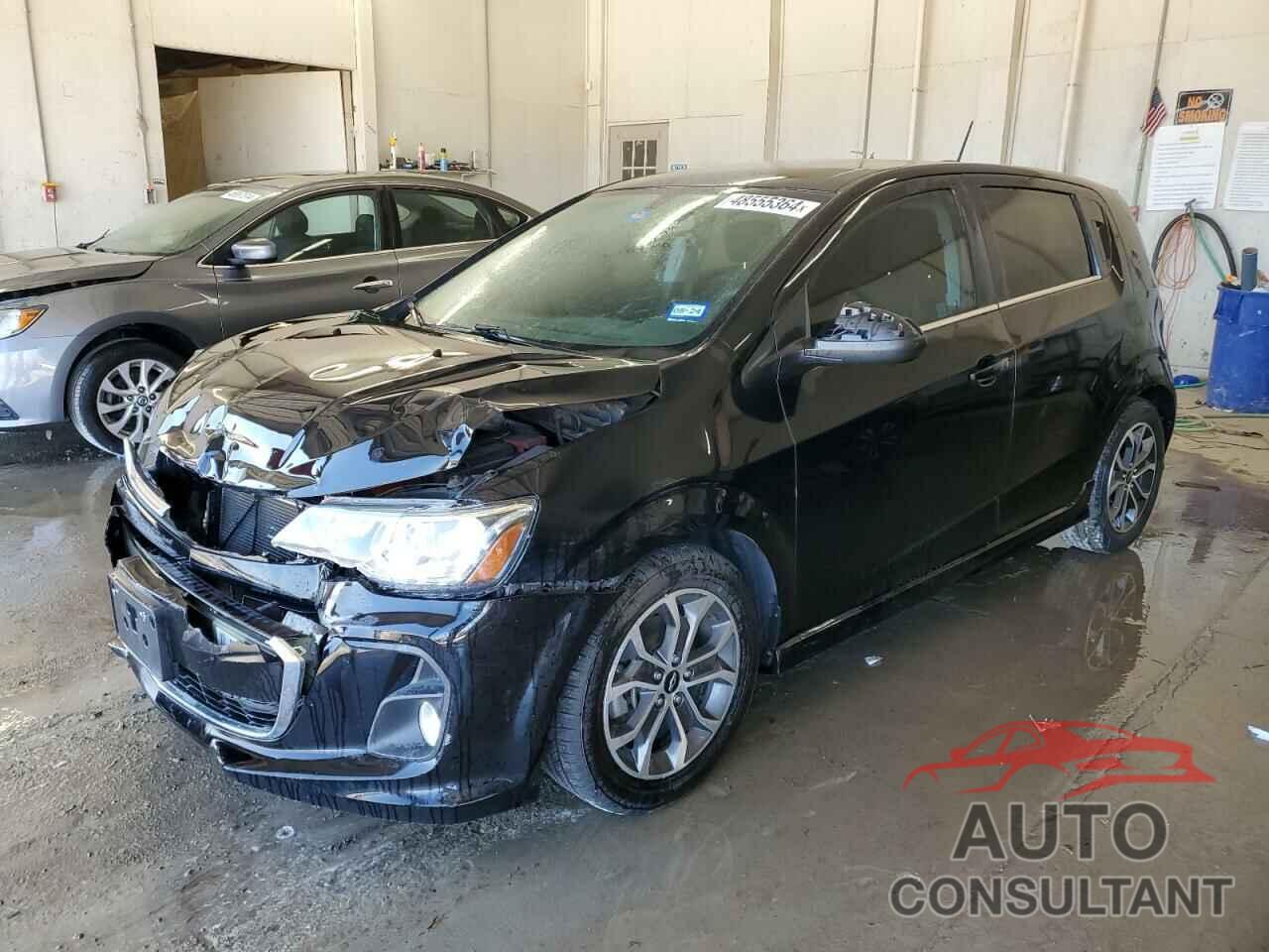 CHEVROLET SONIC 2018 - 1G1JD6SH0J4118809