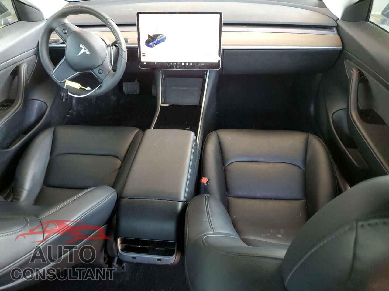 TESLA MODEL 3 2020 - 5YJ3E1EA7LF705907