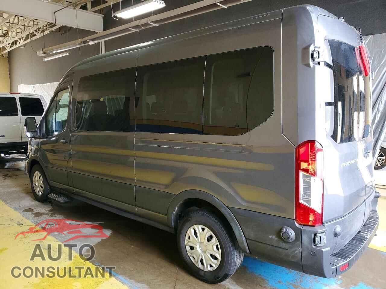 FORD TRANSIT 2024 - 1FBAX2C86RKA49805