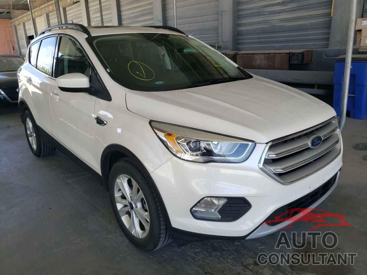 FORD ESCAPE 2018 - 1FMCU9HD3JUA34601