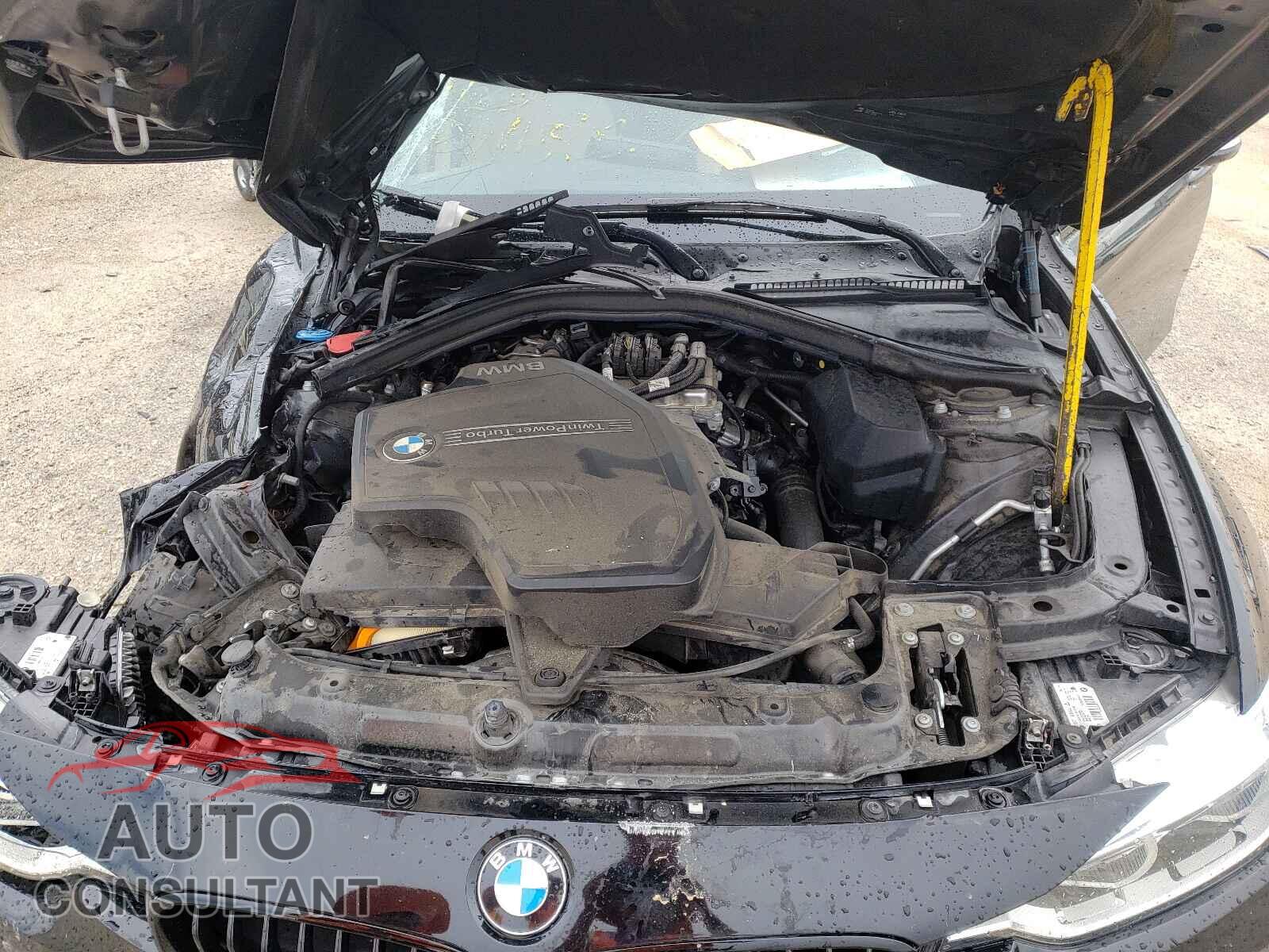 BMW 3 SERIES 2016 - WBA8E1G57GNU11501