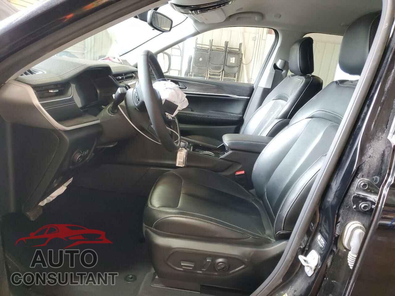 JEEP GRAND CHER 2023 - 1C4RJGBGXPC534414
