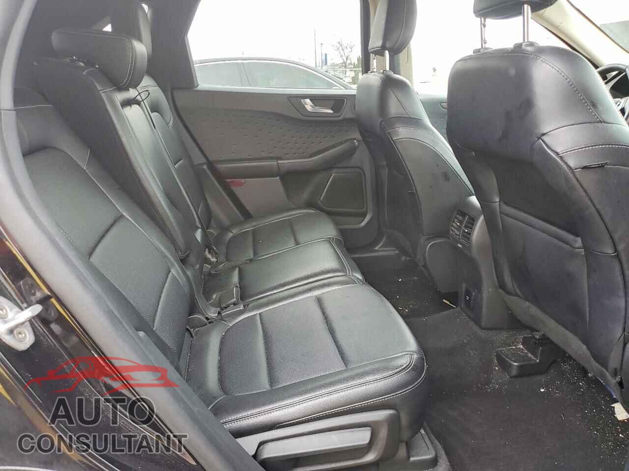 FORD ESCAPE 2020 - 1FMCU9J90LUA00396