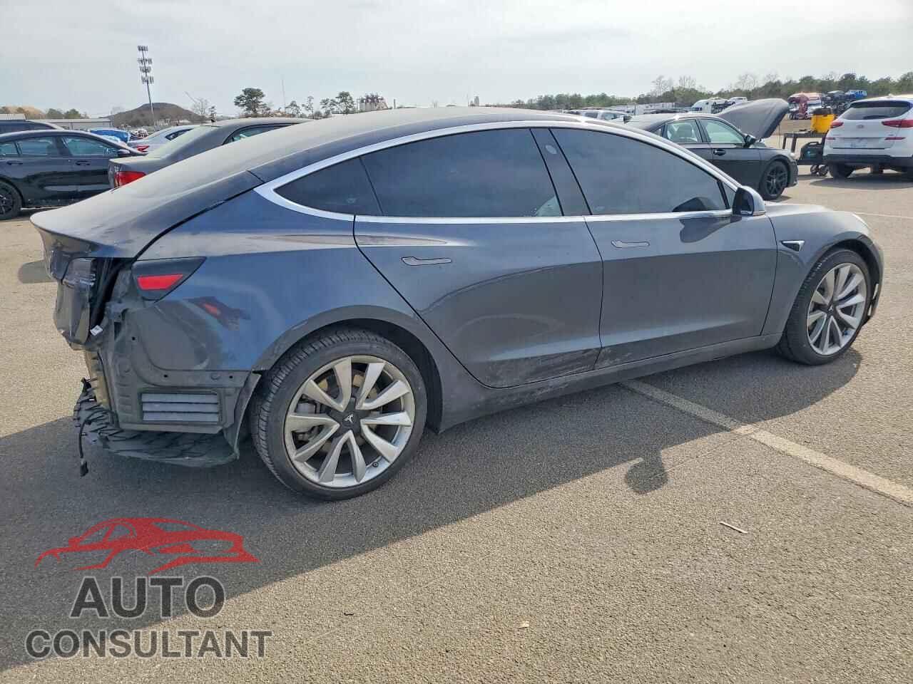TESLA MODEL 3 2018 - 5YJ3E1EA6JF052743