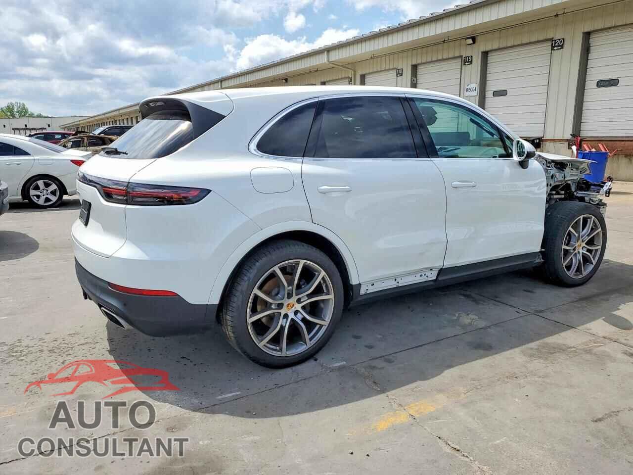 PORSCHE CAYENNE 2023 - WP1AA2AY4PDA10498