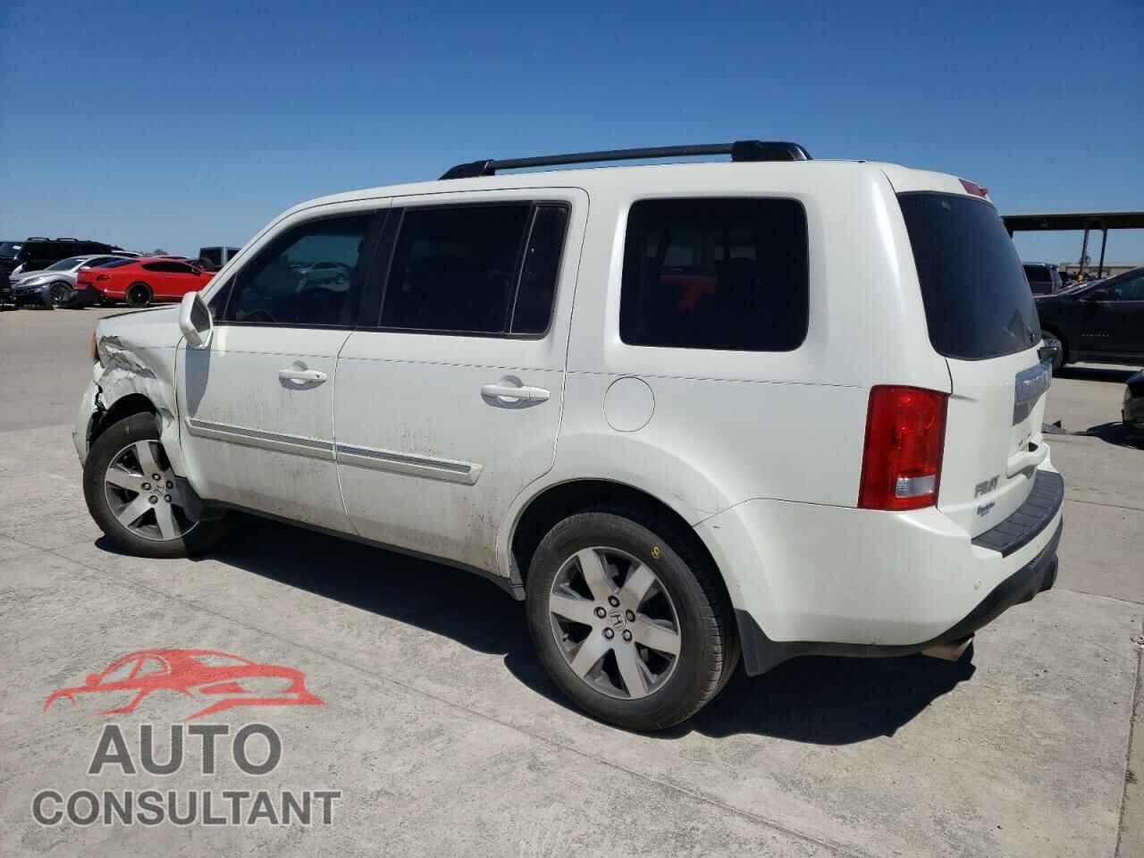 HONDA PILOT 2015 - 5FNYF3H94FB007744