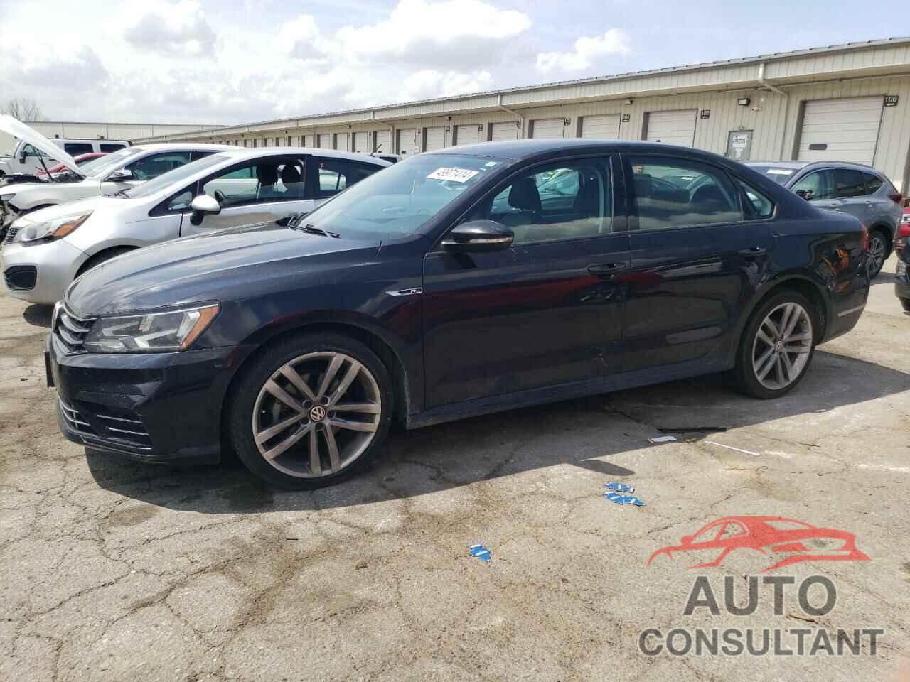 VOLKSWAGEN PASSAT 2018 - 1VWAA7A31JC033671