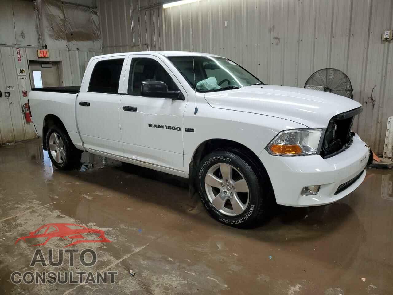 DODGE RAM 1500 2012 - 1C6RD7KT1CS285268