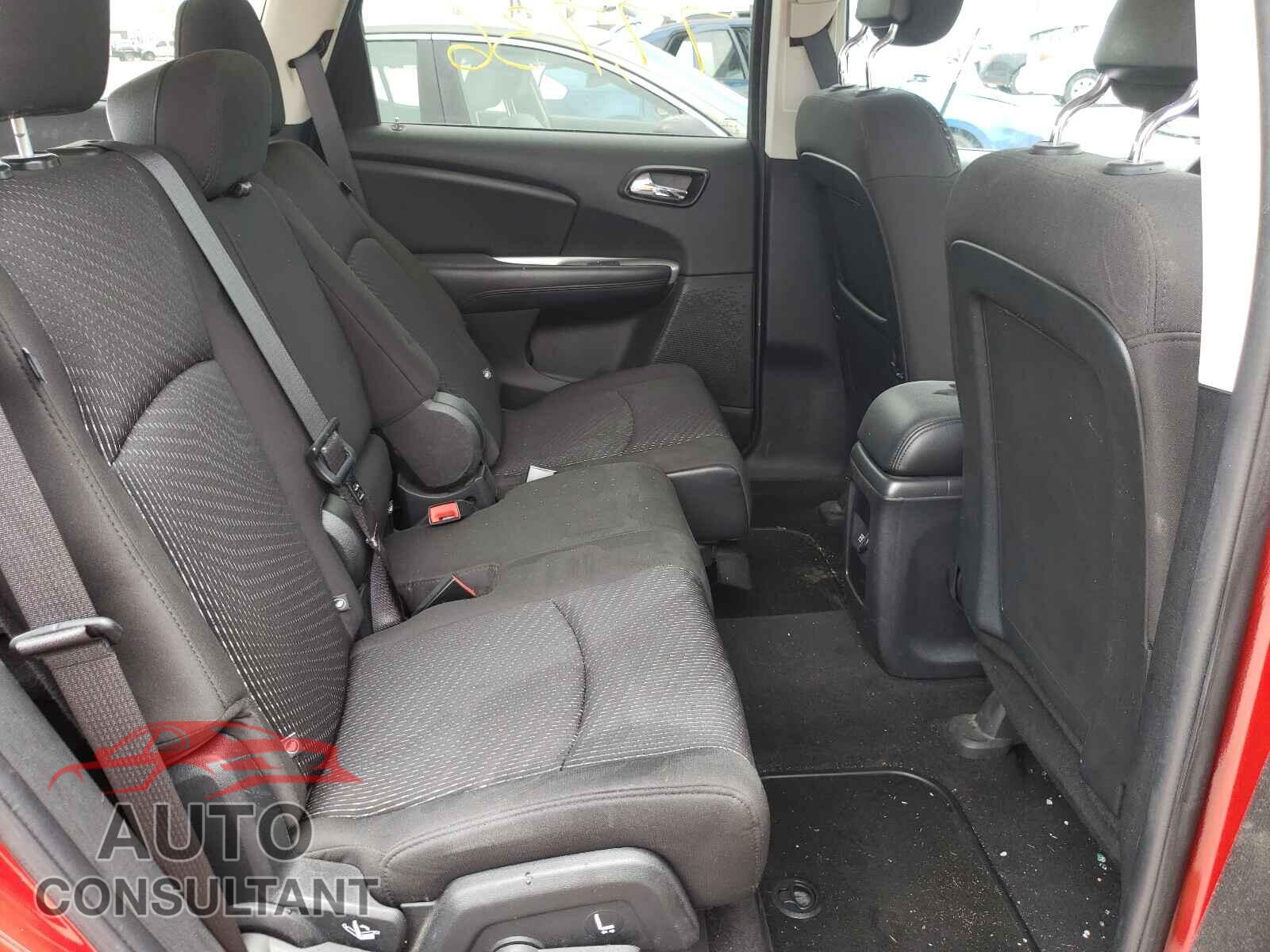 DODGE JOURNEY 2017 - 3C4PDCBG2HT572975