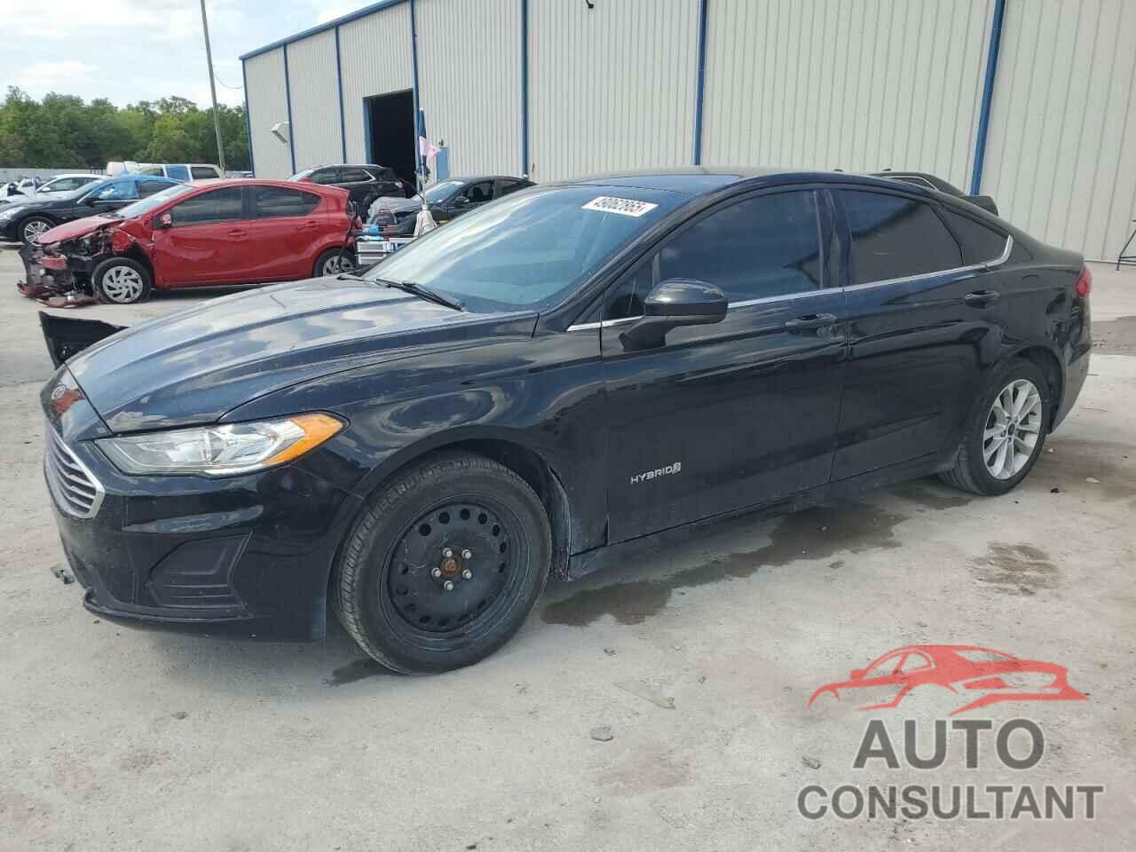 FORD FUSION 2019 - 3FA6P0LU8KR131688